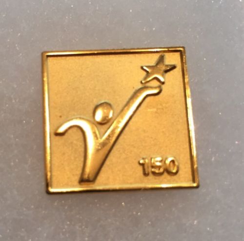 150 Pin Gold Reaching For Star, Service Excellence Pin, Volunteer Hour Pin