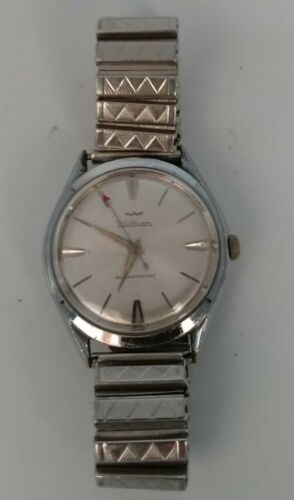 Vintage Men's Gent's WALTHAM Waterproof Resistant Silver Metal Band Wrist Watch