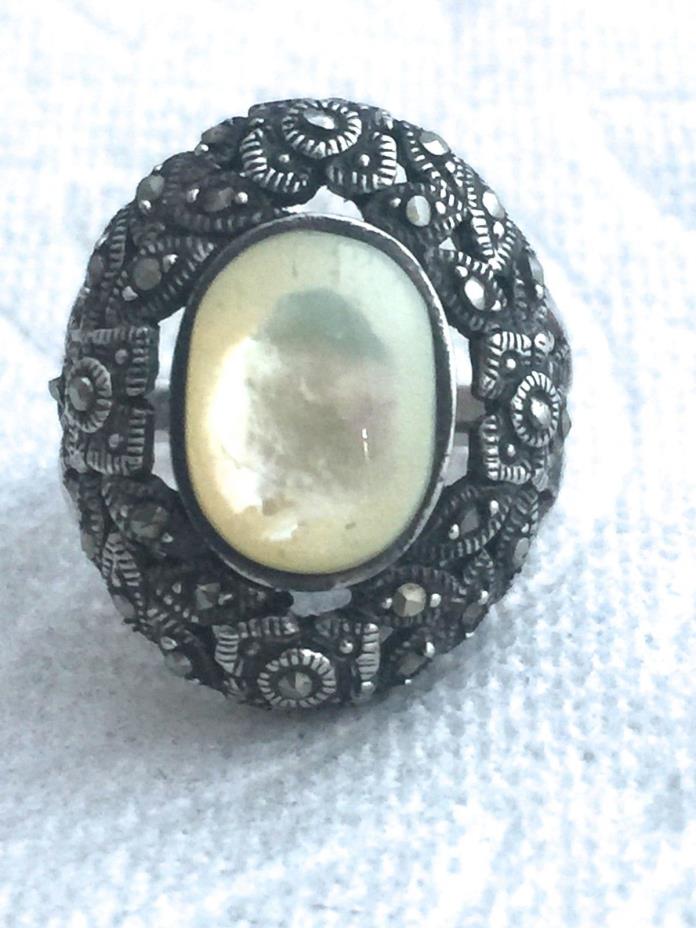 Vintage Sterling Silver MOP Marcasite Art Deco Ring Size 6.5 7.7g