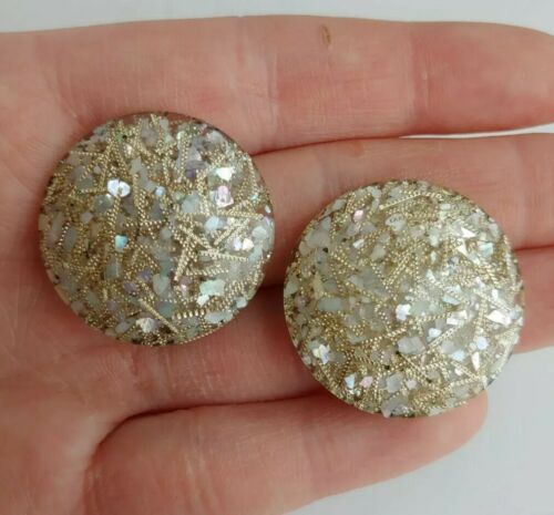 Vintage CONFETTI Glitter LUCITE White & Silver New Years Button Clip Earrings