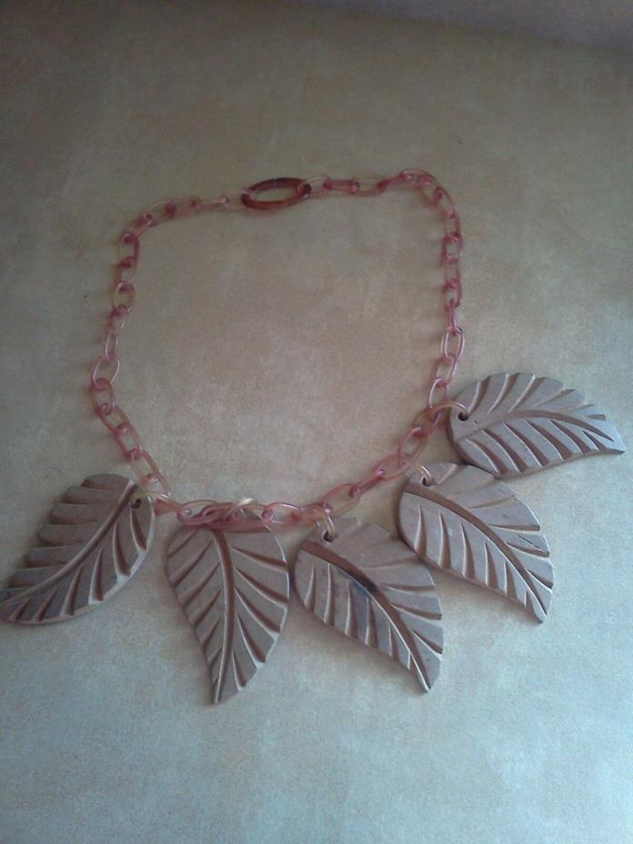 Vintage CELLULOID Chain Choker Necklace with Carved Wooden Leaves