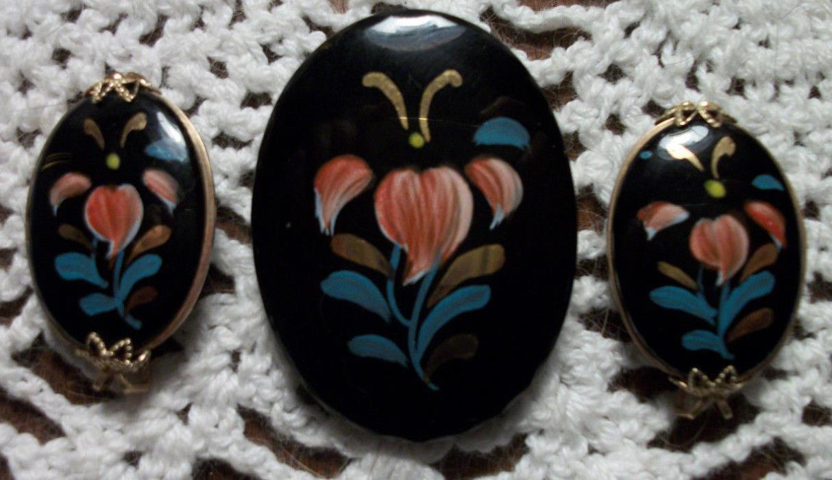 Vintage  Brooch & Earring Set Flower/ Tulip  Unusual Clips