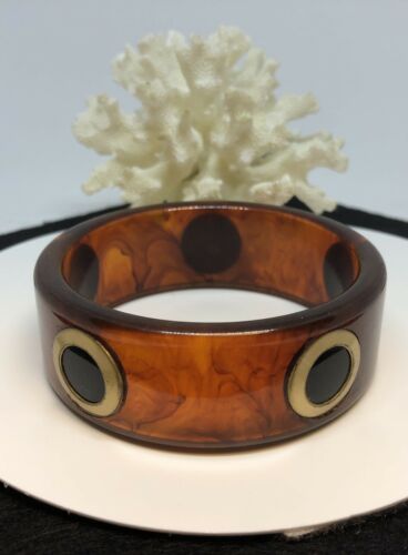 Vintage TORTOISE SHELL BAKELITE “BRASS CIRCLE” WIDE BANGLE BRACELET--Unique Mod