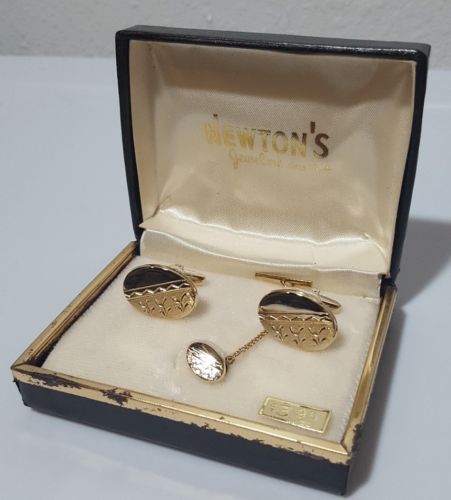 Vintage FOSTER Fine Jewelry Gold Tone CUFFLINKS TIE TAC Box Newtons Jewelry