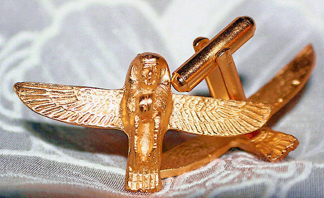 Vintage Alva Museum Replica Egyptian Revival Flying Pharaoh Gold Cuff Links