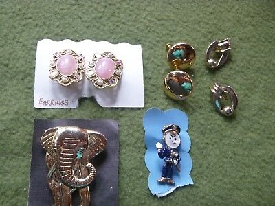 LOT VINTAGE WOMENS COSTUME JEWELRY CLIP SCREW EARRING POLICE & ELEPHANT PIN