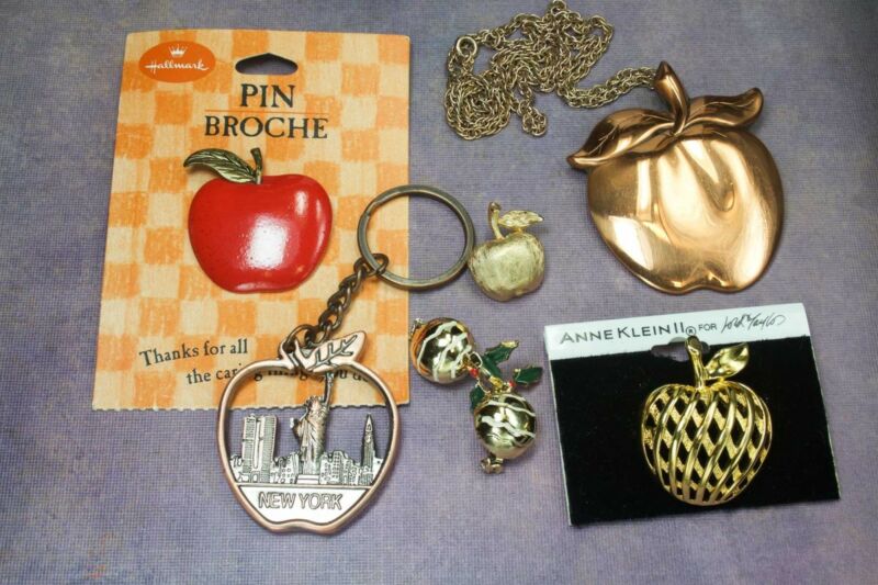 Pins, Necklace, Key Chain Apple Holly Berriy Copper-plated Gold Tone