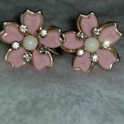 Vintage EARRINGS-Pretty Pink Flower EARRINGS! Beautiful-Kept Well! Screw Back ??