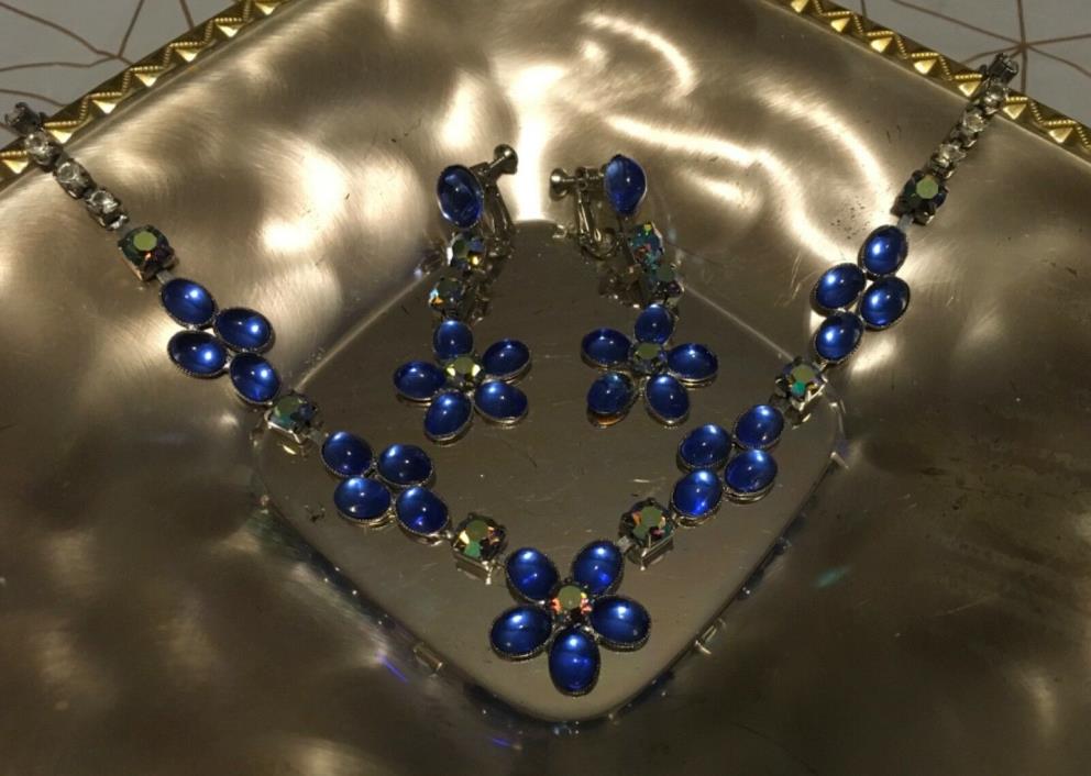 Vintage Necklace Screw back Earrings Set Blue Stones Flower Design