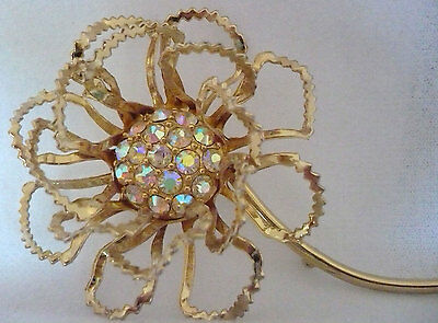 Retro Sarah Coventry 3-D gold tone flower brooch auroral borealis rhinestones