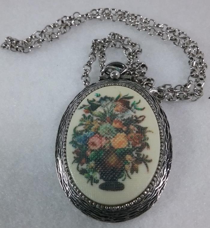Sarah Coventry Tapestry Necklace ~ Floral Embroidery Like Design