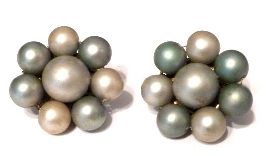 Japan Round Flower Cluster Green Pearl Gold Tone Clip On Back Earrings Vintage