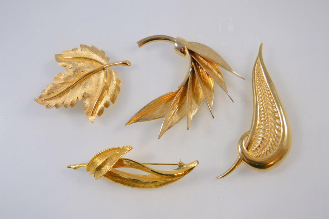 Vintage Leaf Pin Brooch LOT of 4 Goldtone Leaf Leaves Fall Autumn Pins Brooches