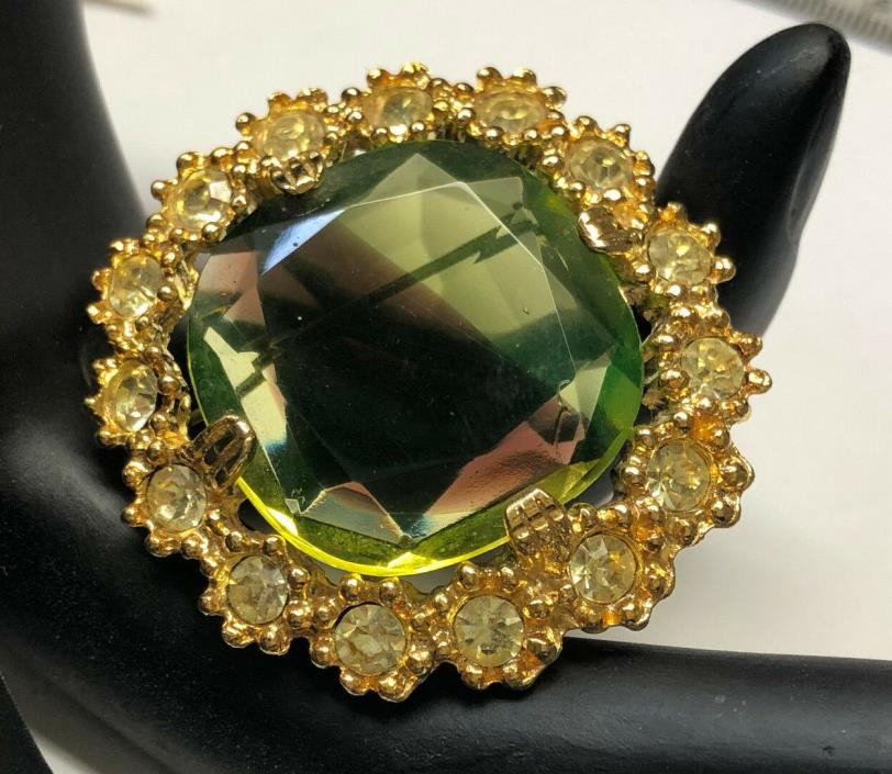 Vintage round brooch large 2 color topaz / green glass rhinestone golden