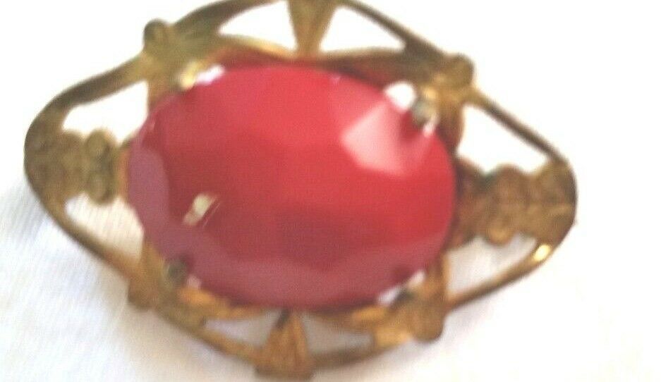 Antique Jewelry brooch   pin red cabochon , Estate