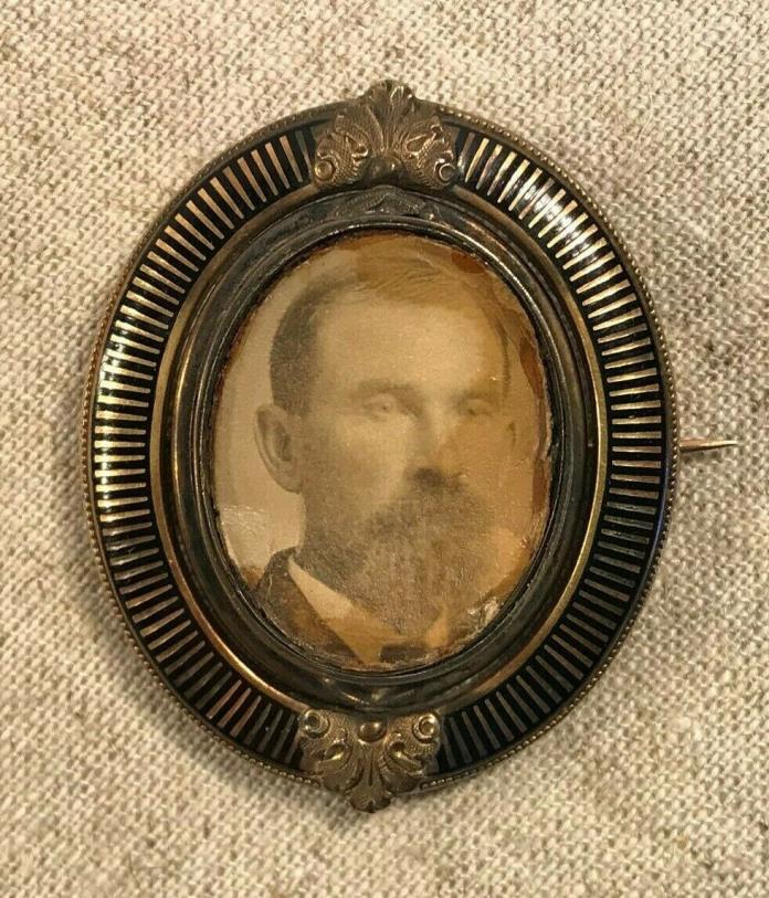 Antique Victorian Rotating Photo Miniature Portrait Mourning Hair Brooch Pin
