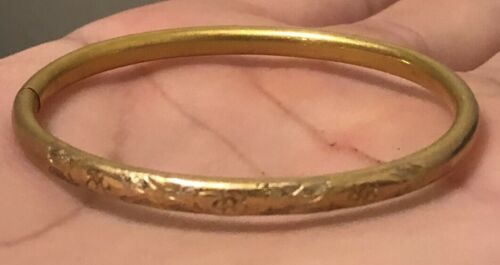 ANTIQUE VICTORIAN FLORAL ETCHED GOLD FILLED BABY CHILD BANGLE