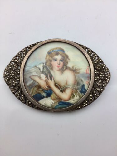 An Antique Victorian Hand Painted Silver Brooch