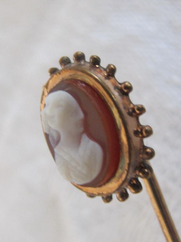 G7 Beautiful Antique Victorian Gold Filled Stick Pin Brooch with Cameo