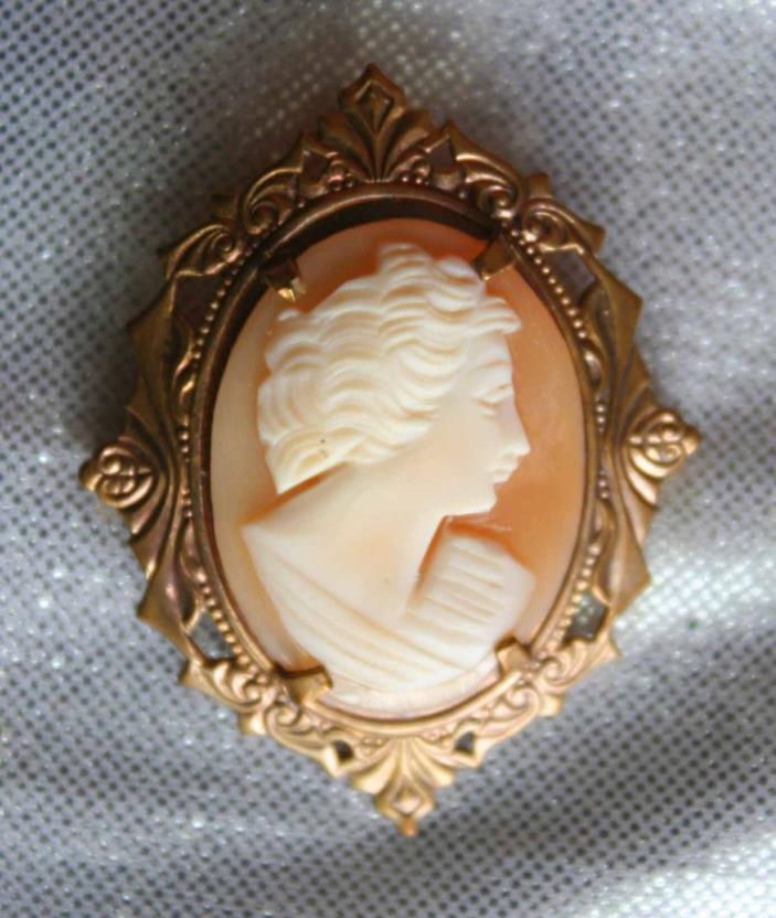 Elegant Edwardian Genuine Carved Shell Cameo Brooch early 20th century antique