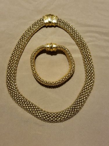 chain with Bracelet Gold Tone,   Chain Link set .