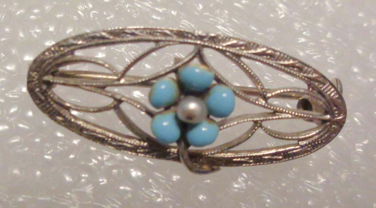 VICTORIAN 10KT WHITE GOLD OPEN DESIGN TURQUOISE SMALL BROOCH