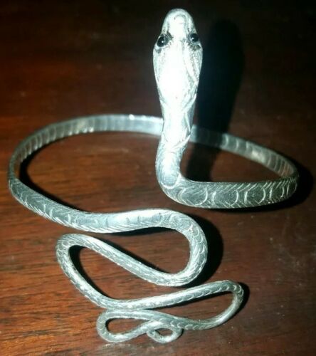 Egyptian Revival Snake Cuff Bracelet Sterling Silver 925 Onyx Vintage Hi-Detail