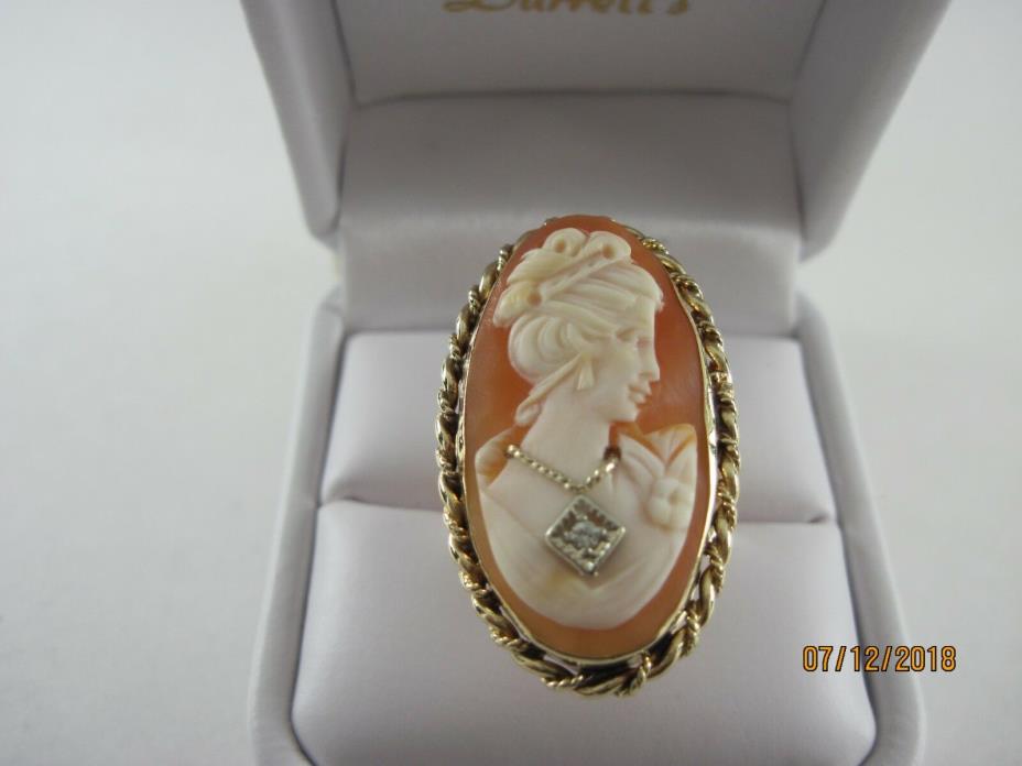 14K Cameo Ring with Diamond--Ladies size 8