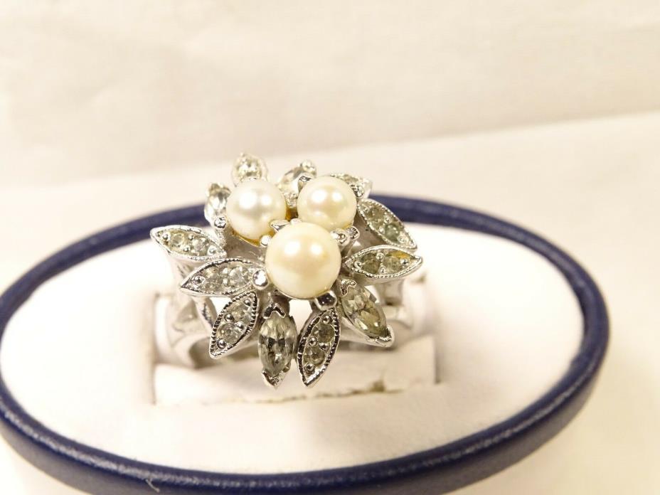 Very Pretty Vintage Rhodium Sterling Silver Crystal and Faux Pearl Sz 6 Ring