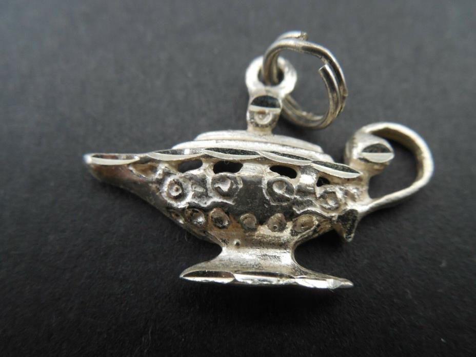 Vintage - Nurse Lamp - Aladdin Lamp - Lamp of Knowledge - Sterling Silver Charm