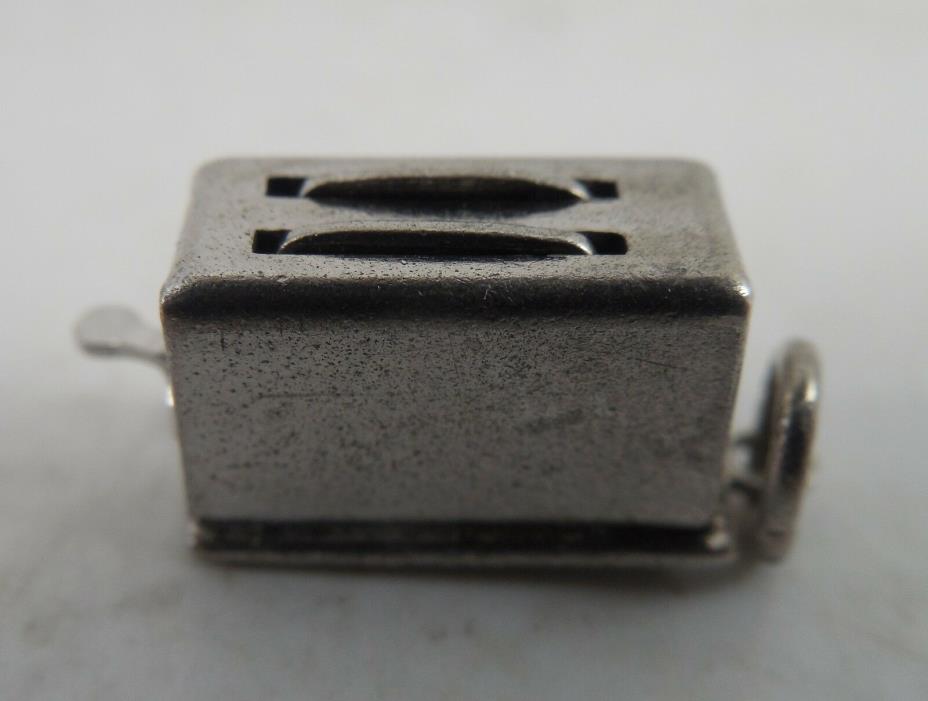 Vintage - Toaster - Pop-Up Toast - Movable - 3D Sterling Silver Charm - #1356L