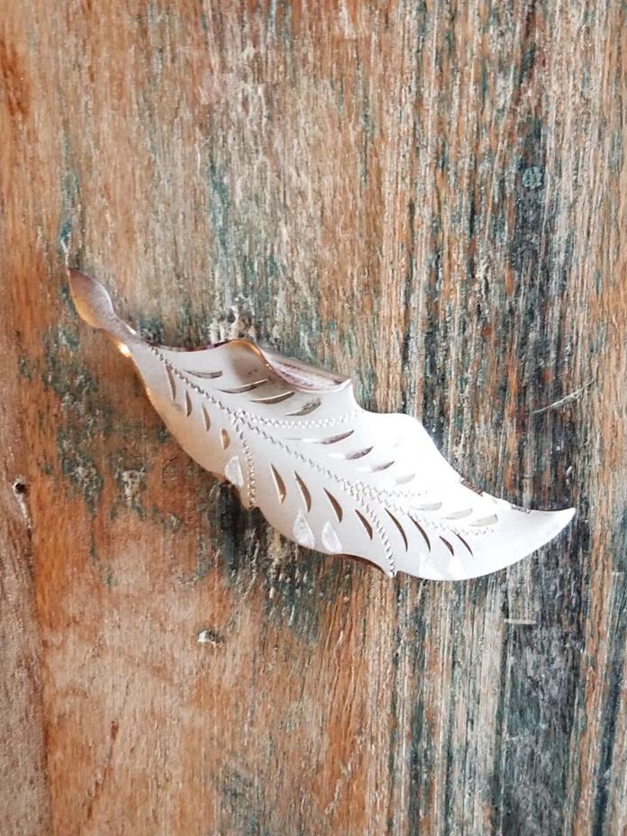 Vintage THEDA Sterling Etched Silver Feather Brooch Pin Art Deco 2 3/8