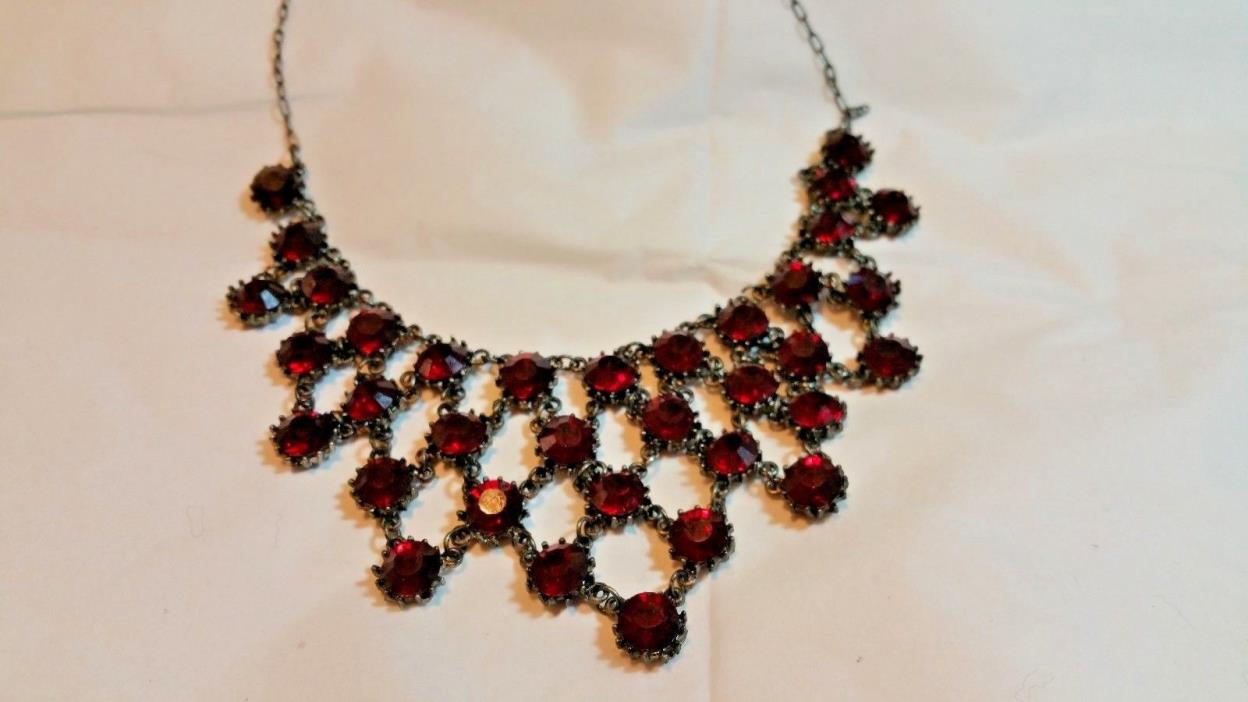 VINTAGE - RED JEWEL NECKLACE SET WITH EARRINGS  1970    ESTATE   SALE