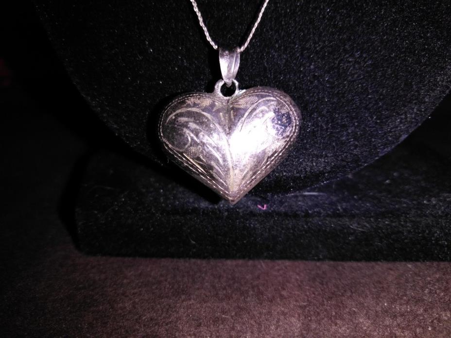 Vtg 925 Sterling Silver Heart Hollow Pendant Rope Chain Necklace  24