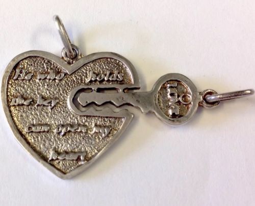 VINTAGE STERLING SILVER HEART KEY DOUBLE LOVE PENDANT KEY TO HEART Gift Boxed