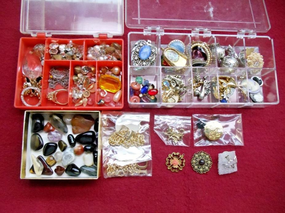 LOT OF MISC.VINTAGE JEWELRY PENDENTS,STONES & ETC.- REPAIRS / HOBBIES   0111-8