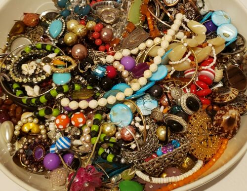 6 lbs Broke Jewelry Missing Mates Odds & Ends Junk Repair Craft  Harvest Lot
