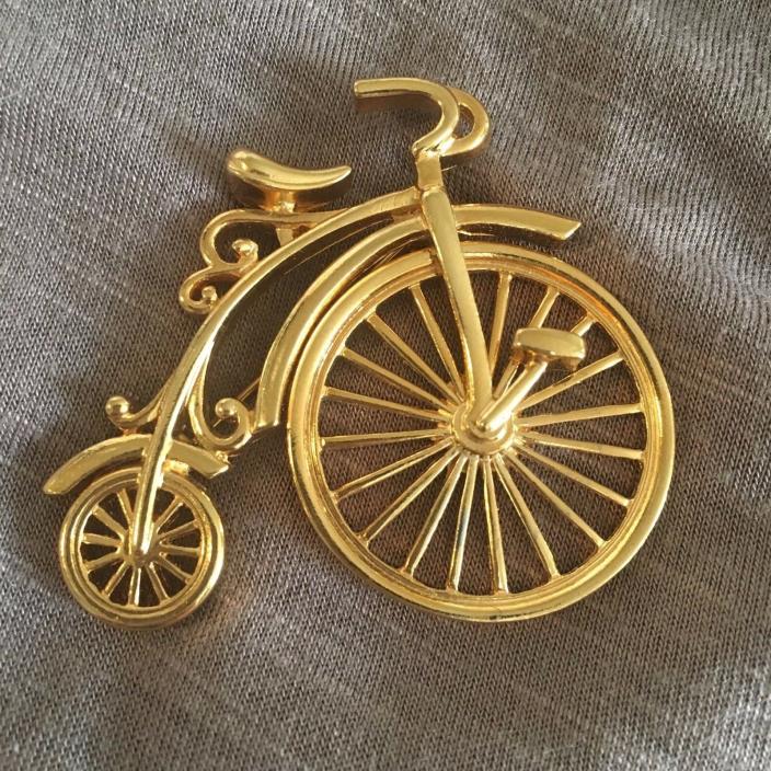 Bicycle Tricycle Pin Brooch Gold Tone Wheels Bike Trike Movement Wheelie