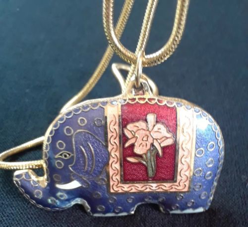 CHINESE EXPORT ERA GENUINE CLOISONNE ELEPHANT NECKLACE OLD/NEW STOCK RARE FIND!!