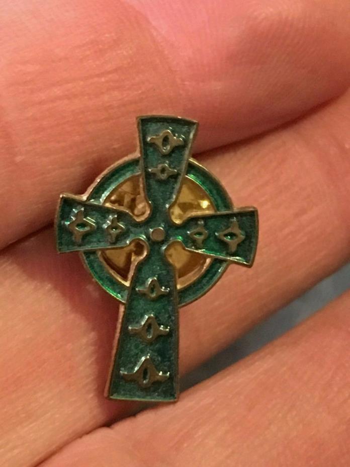 Emerald Green Enamel Gold Plate Irish Celtic Cross Carded Lapel Pin, 1 Inch