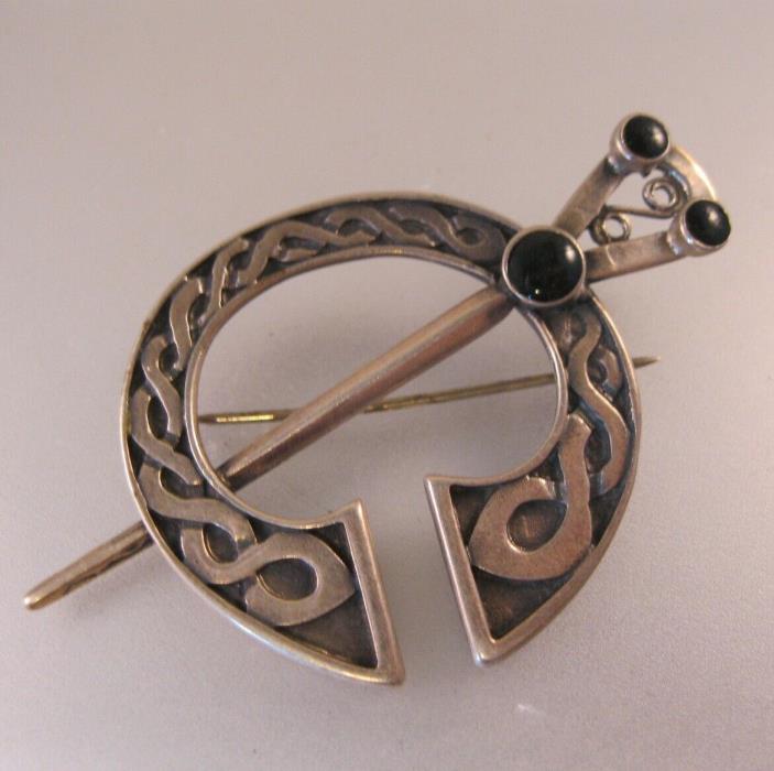 Vintage Celtic Irish Kilt Sash Pin Brooch Sterling Silver & Onyx Vintage Brooch