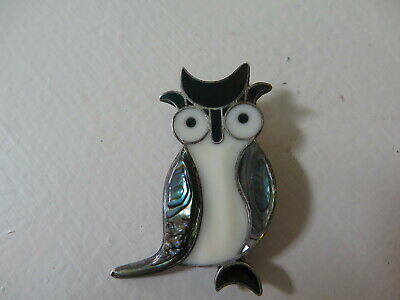 Vintage ALPACA Silver MEXICO w/ Enamel, Wise Owl Bird Brooch 1 5/8