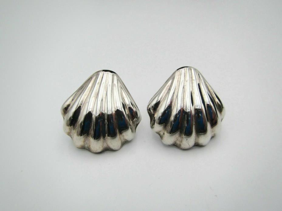 Vintage Mexican / Mexico Sterling Silver 925 Puffy Clam Shell Clip On Earrings