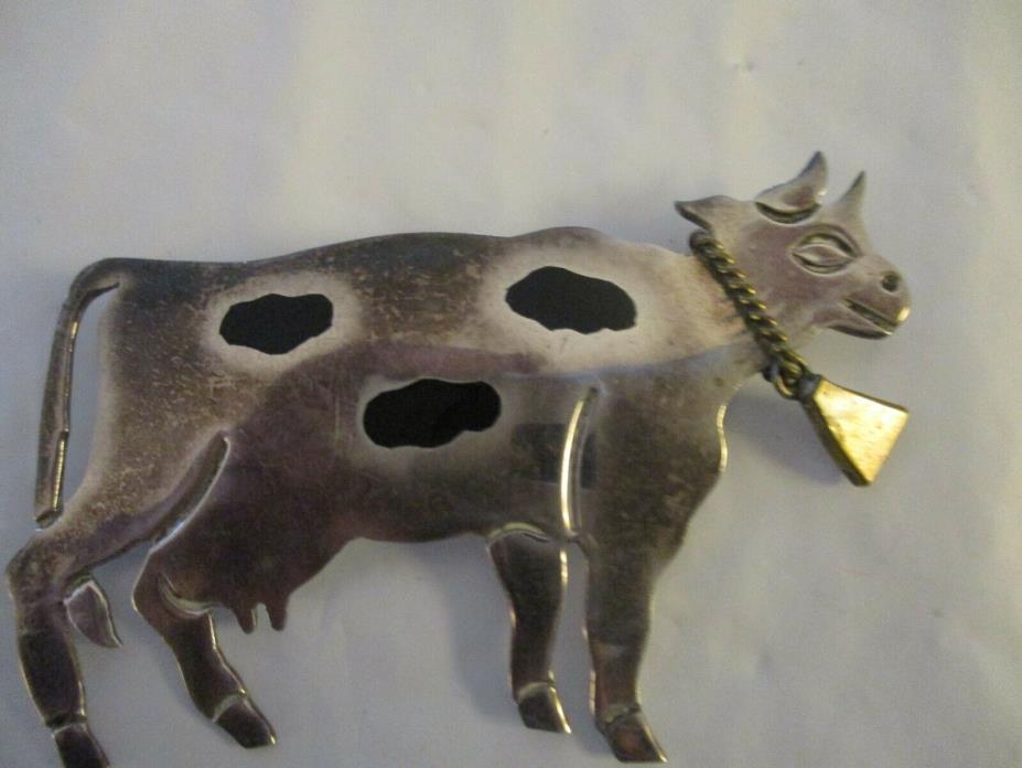 MEXICAN STERLING SILVER  PIN OR PENDANT COW WITH BELL CUTE