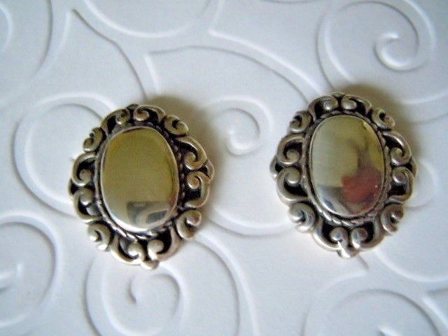 Vintage Sterling Silver Oval Earrings with scroll frames - Mexico -  8.5g