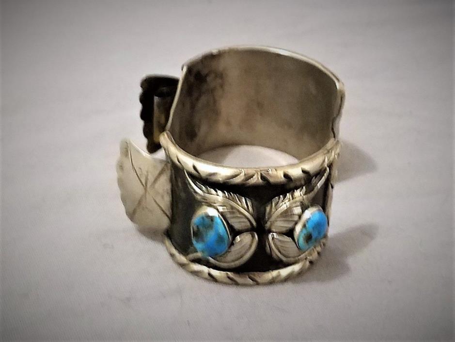 Vintage Native American Southwest Tribal Artisan Sterling Turquoise Watch Cuff