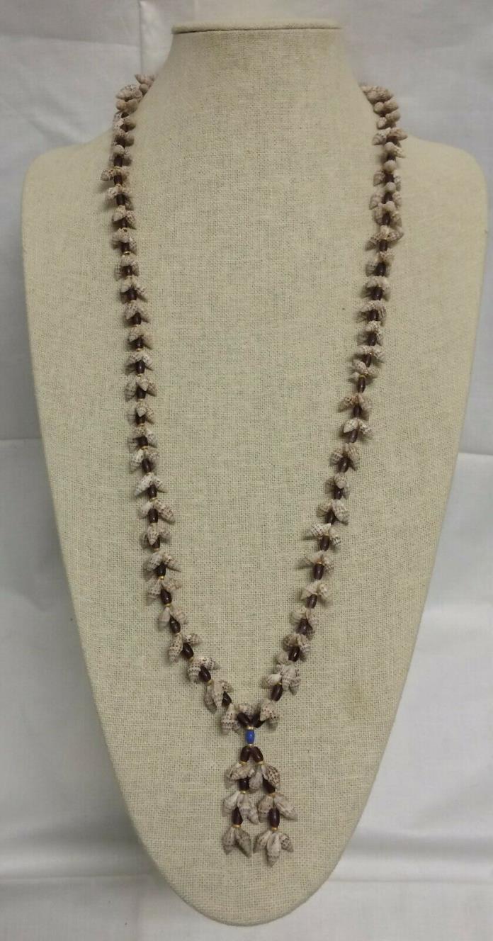 1960s Handcrafted Artisan Mini Conch Sea Shell Necklace Hawaiian Souvenir Lei