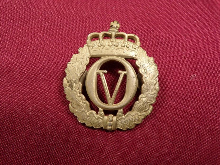 Aksel Holmsen, King Olav V Palace Guard Pin Hat Badge Norwegian King Rare Norway