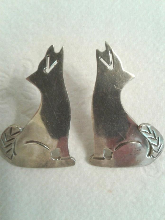 Sterling Silver Earrings Howling Wolf Pierced Post Vintage South Western Mexico