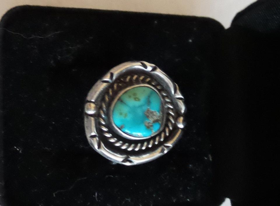 VINTAGE STERLING SILVER TURQUOISE RING SIZE 9.5